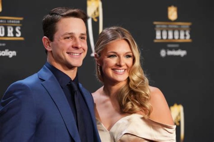 Ben Lamb – Bio, Wife or Girlfriend, Height, Age and Other Facts