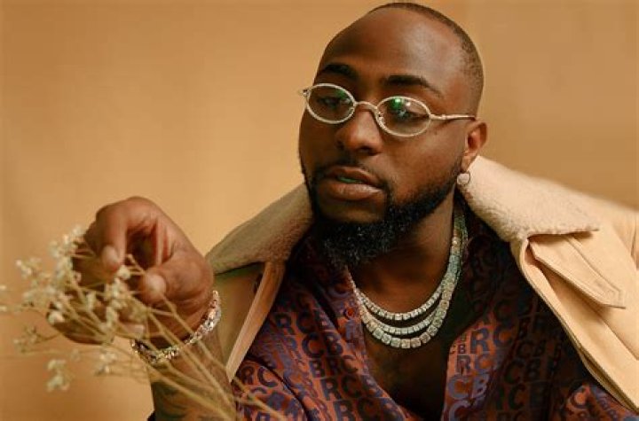 Davido Bio, Age, Net Worth, Wife, Children, Siblings, Parents
