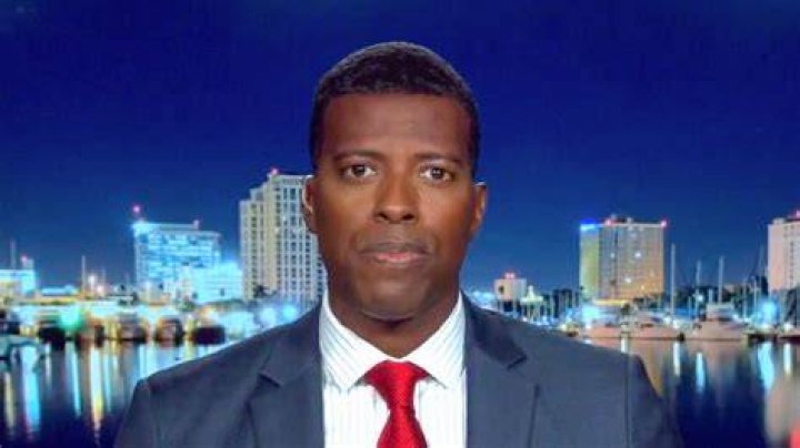 Is Rob Smith From Fox News Married?