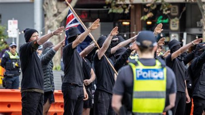 Neo-Nazis brawl with Antifa in Melbourne