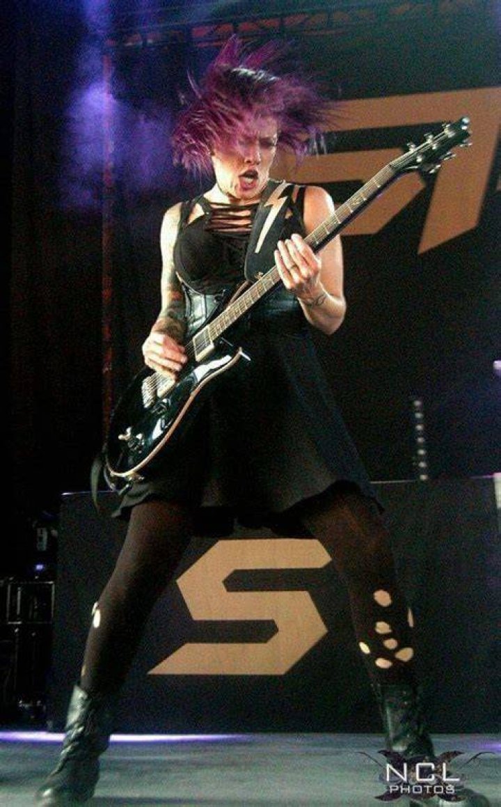 Pin en Skillet Bandas de rock, Bandas
